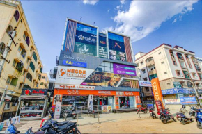 FabHotel SSR Fern Suites - Nr GSM Mall